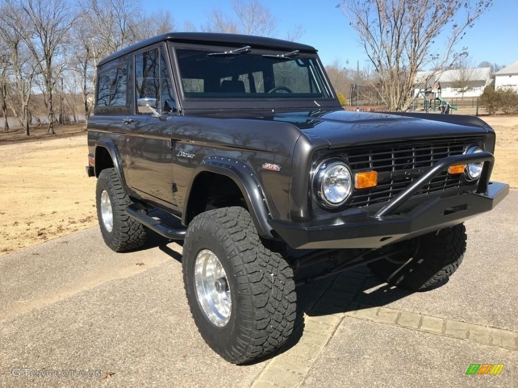 Gun Metal Gray 1969 Ford Bronco Sport Wagon Exterior Photo #144243477