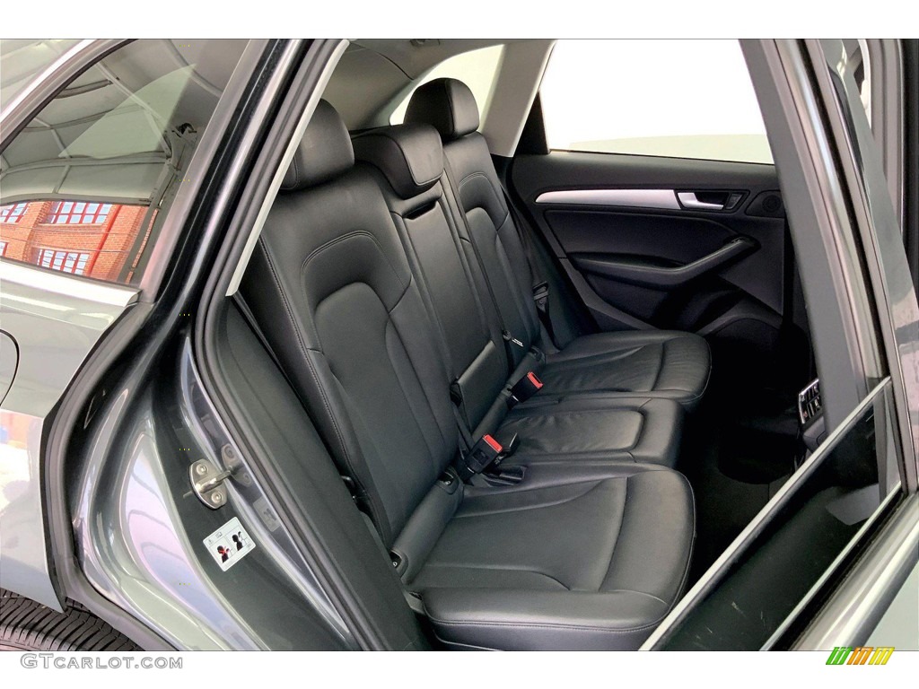 2017 Q5 2.0 TFSI Premium quattro - Monsoon Gray Metallic / Black photo #19