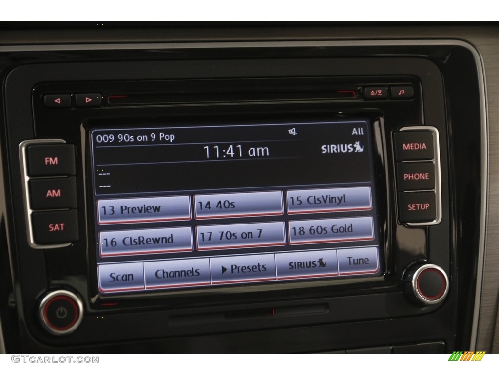 2014 Passat 1.8T SE - Reflex Silver Metallic / Cornsilk Beige photo #10