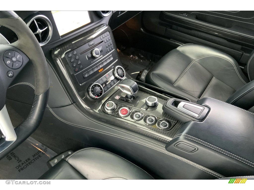 2012 Mercedes-Benz SLS AMG Roadster Controls Photos