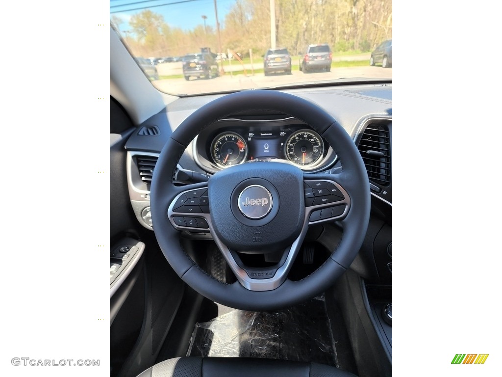 2022 Cherokee Latitude Lux 4x4 - Granite Crystal Metallic / Black photo #5