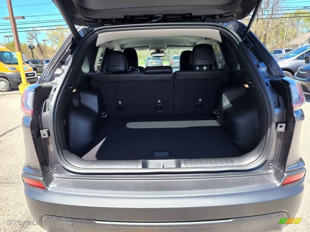 2022 Cherokee Latitude Lux 4x4 - Granite Crystal Metallic / Black photo #11