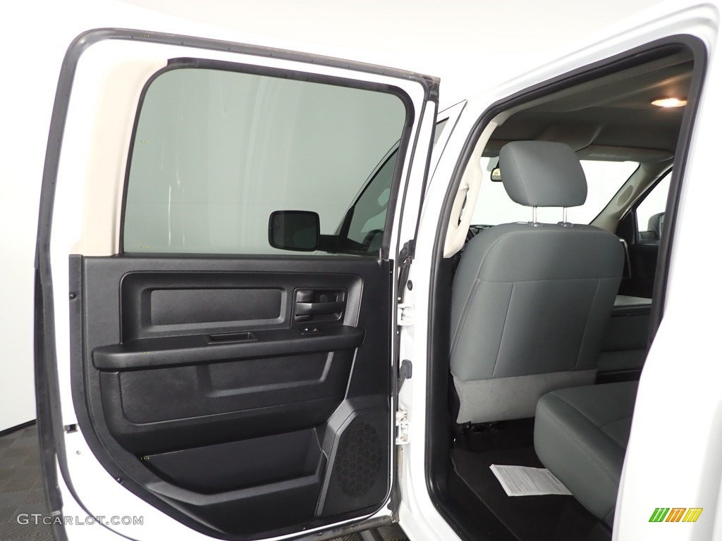 2015 1500 Tradesman Crew Cab 4x4 - Bright White / Black/Diesel Gray photo #21