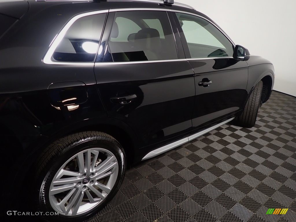 2019 Q5 Premium Plus quattro - Moonlight Blue Metallic / Atlas Beige photo #23