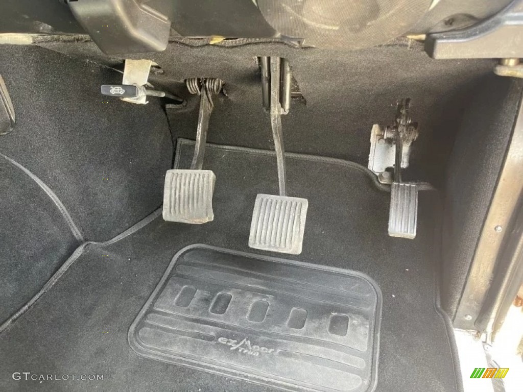 1995 Land Rover Defender 90 Hardtop Controls Photos