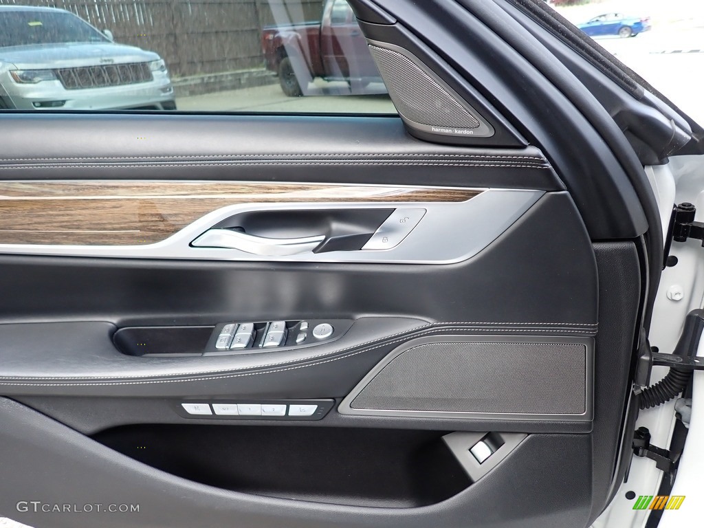 2018 7 Series 750i xDrive Sedan - Mineral White Metallic / Black photo #14