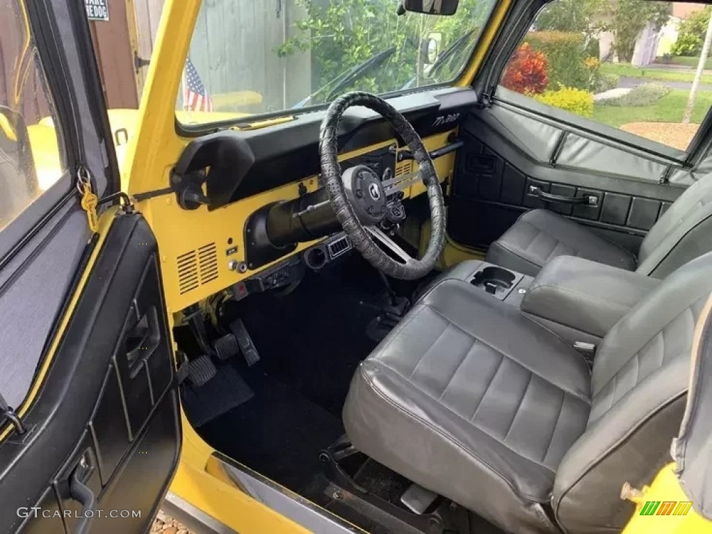1982 Jeep CJ7 Renegade 4x4 Front Seat Photos