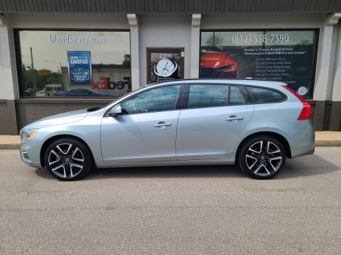 2018 Volvo V60 T5 Dynamic Data, Info and Specs