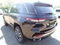 Diamond Black Crystal Pearl - Grand Cherokee Overland 4x4 Photo No. 3