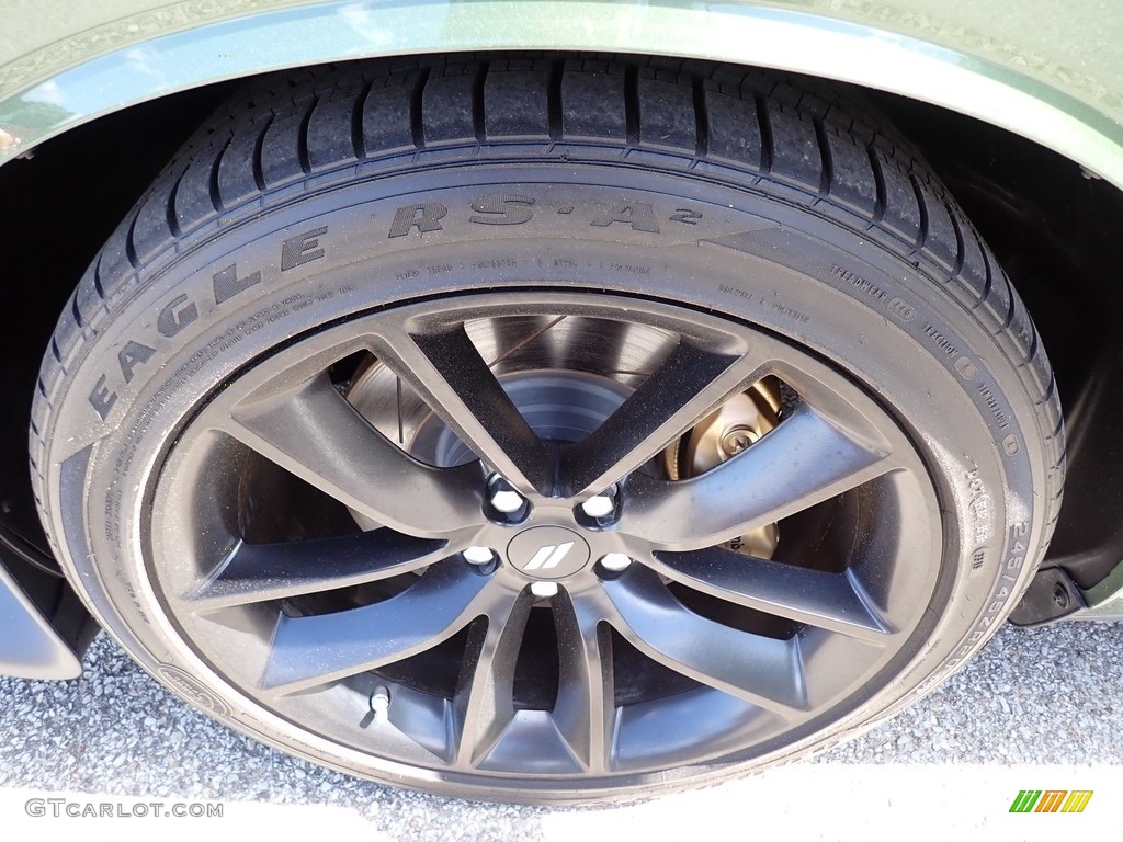 2019 Dodge Challenger R/T Scat Pack Stars and Stripes Edition Wheel Photos