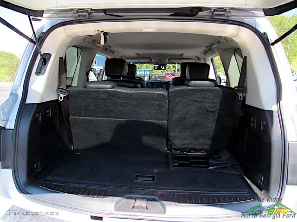 2017 Infiniti QX80 AWD Trunk Photos