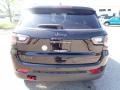 Diamond Black Crystal Pearl - Compass Trailhawk 4x4 Photo No. 4