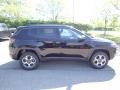 Diamond Black Crystal Pearl - Compass Trailhawk 4x4 Photo No. 6