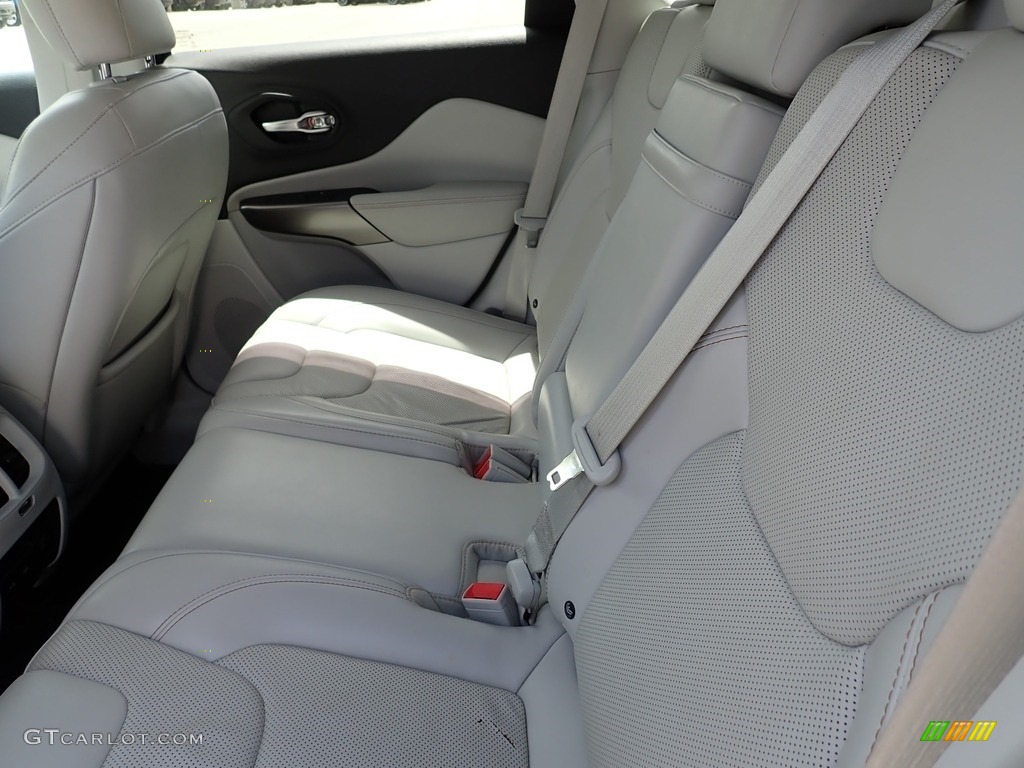 2019 Cherokee Limited 4x4 - Olive Green Pearl / Black/Ski Grey photo #12