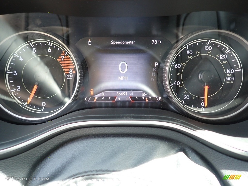 2019 Cherokee Limited 4x4 - Olive Green Pearl / Black/Ski Grey photo #20