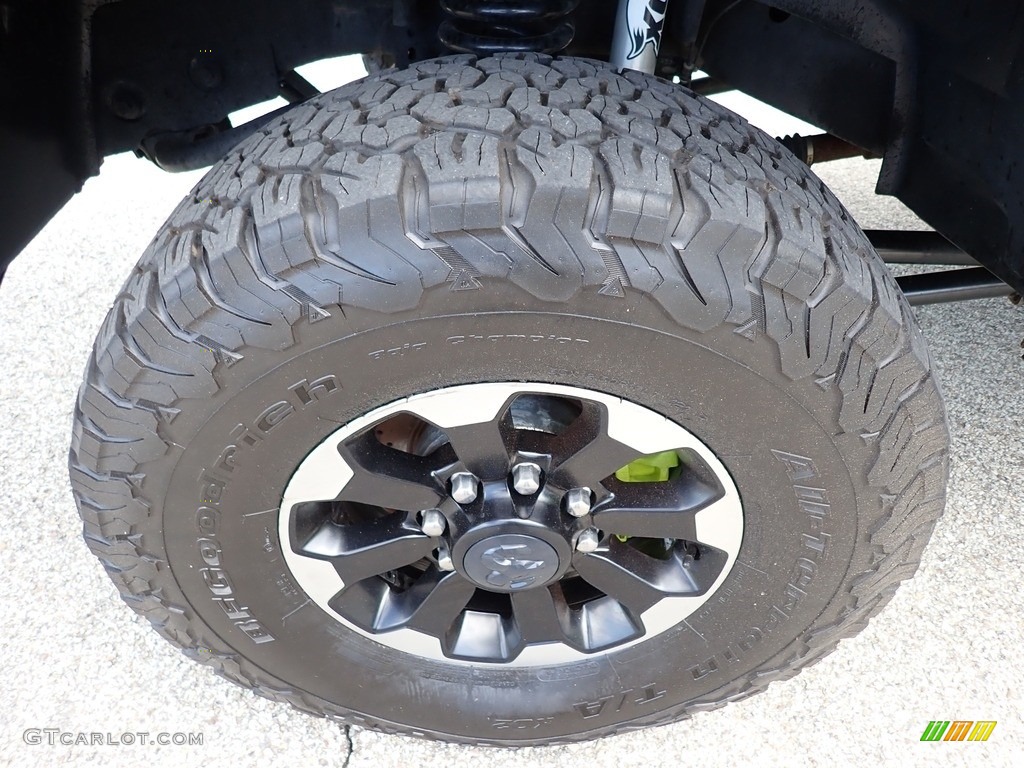 2015 Ram 3500 Laramie Limited Crew Cab 4x4 Custom Wheels Photo #144258673