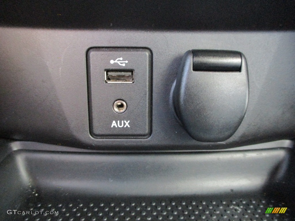 2015 Rogue SL AWD - Gun Metallic / Charcoal photo #22