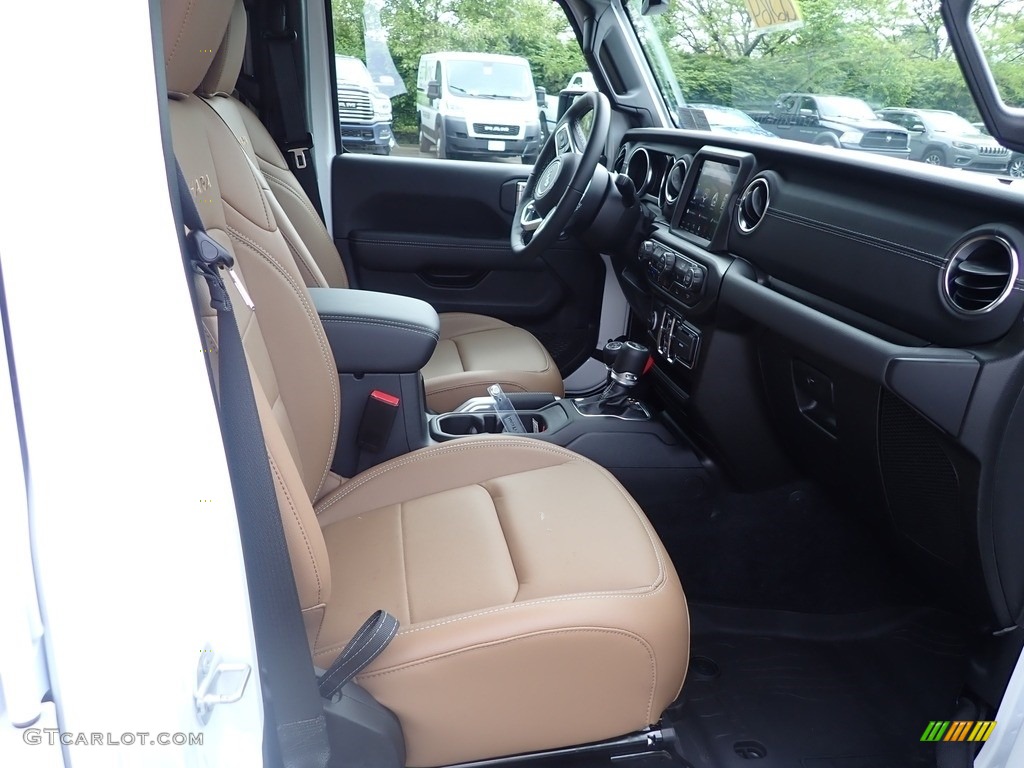 Black/Dark Saddle Interior 2022 Jeep Wrangler Unlimited Sahara 4XE Hybrid Photo #144259816