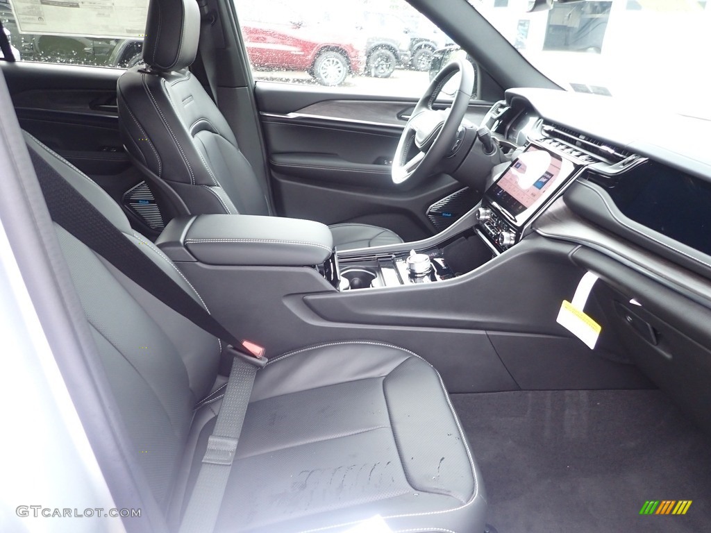 Global Black Interior 2022 Jeep Grand Cherokee Overland 4x4 Photo #144260143