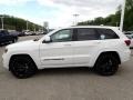 Bright White - Grand Cherokee Laredo X 4x4 Photo No. 2