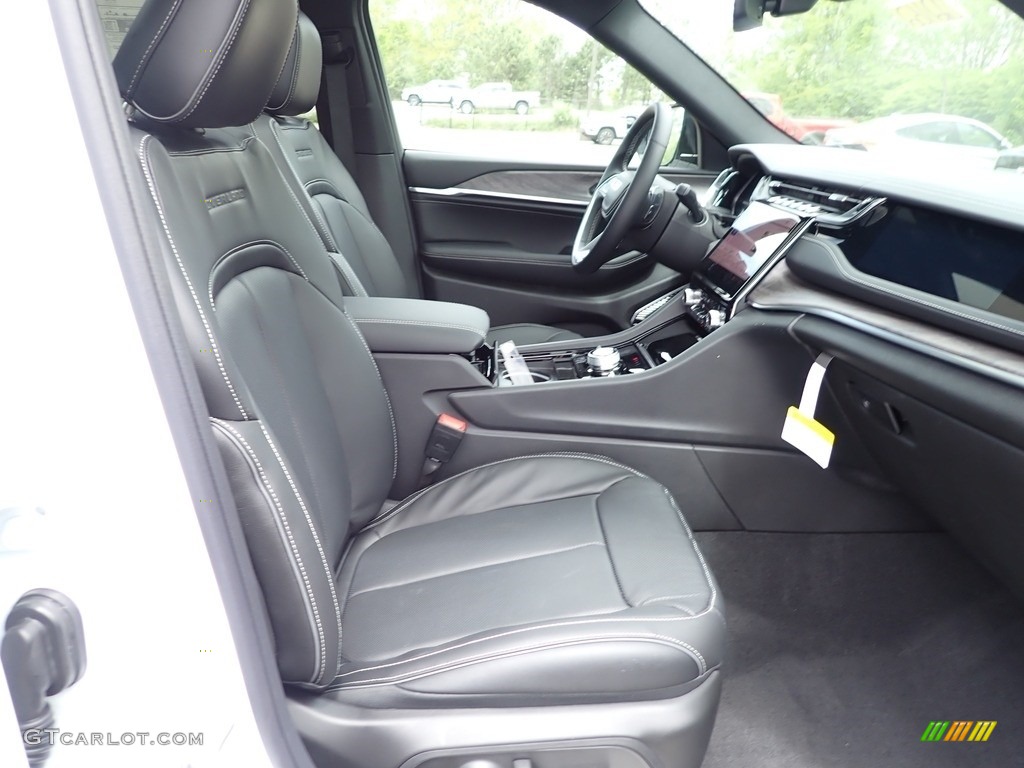 2022 Grand Cherokee Overland 4x4 - Bright White / Global Black photo #10