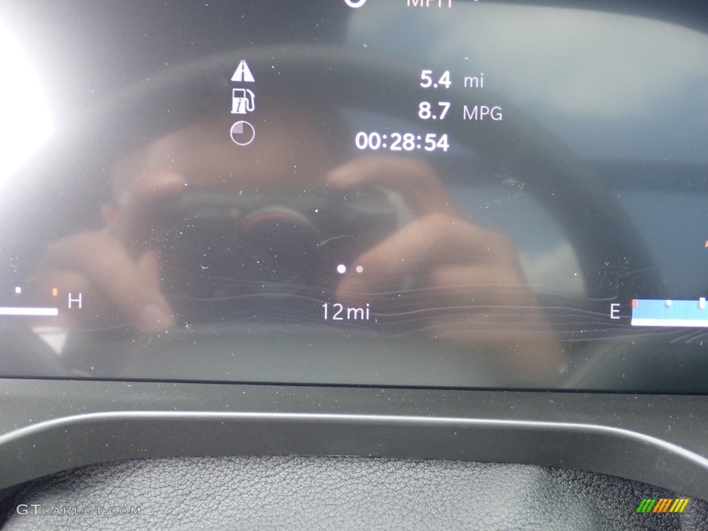 2022 Grand Cherokee Overland 4x4 - Bright White / Global Black photo #19