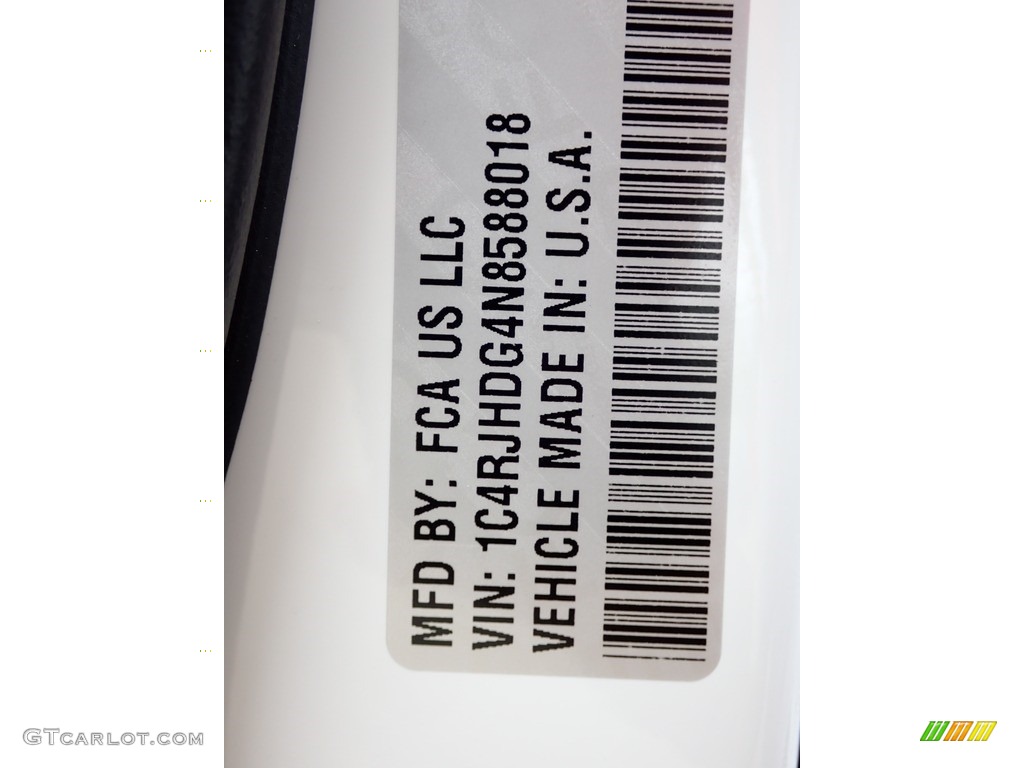 2022 Grand Cherokee Overland 4x4 - Bright White / Global Black photo #20