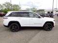  2022 Grand Cherokee Altitude 4x4 Bright White