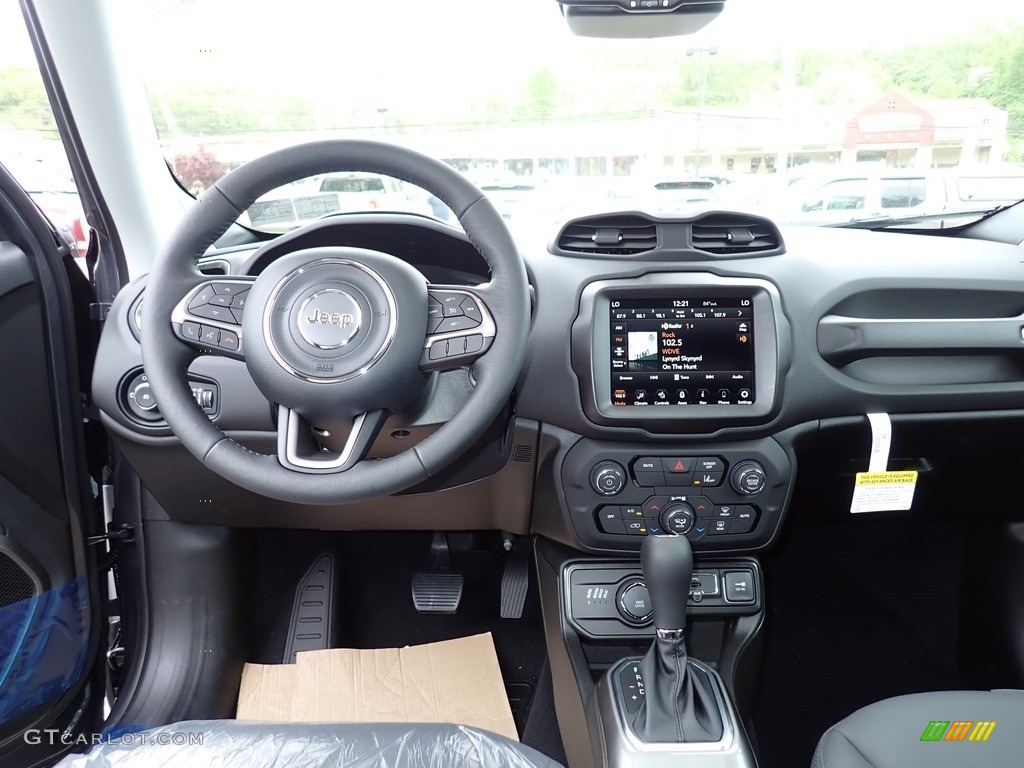 2022 Jeep Renegade Limited 4x4 Black Dashboard Photo #144260917
