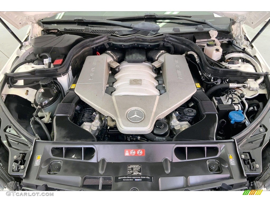 2014 Mercedes-Benz C 63 AMG Engine Photos