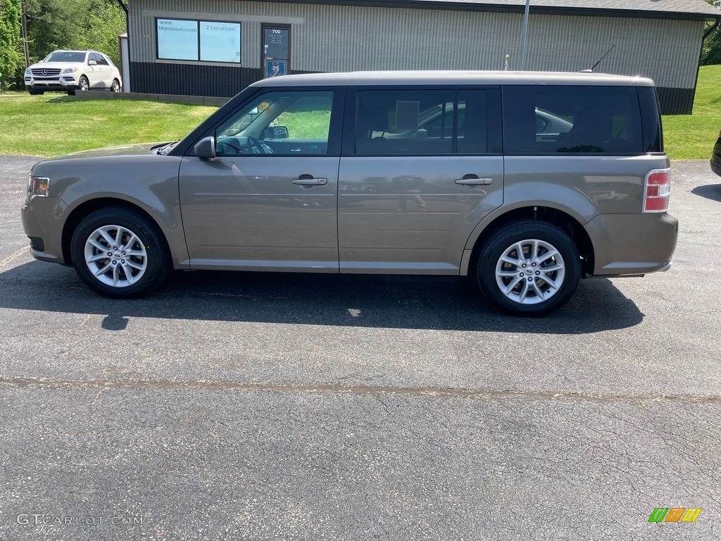 Mineral Gray Ford Flex