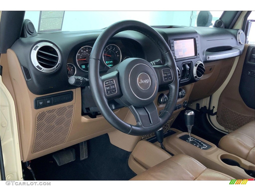 2012 Wrangler Unlimited Rubicon 4x4 - Sahara Tan / Black/Dark Saddle photo #14