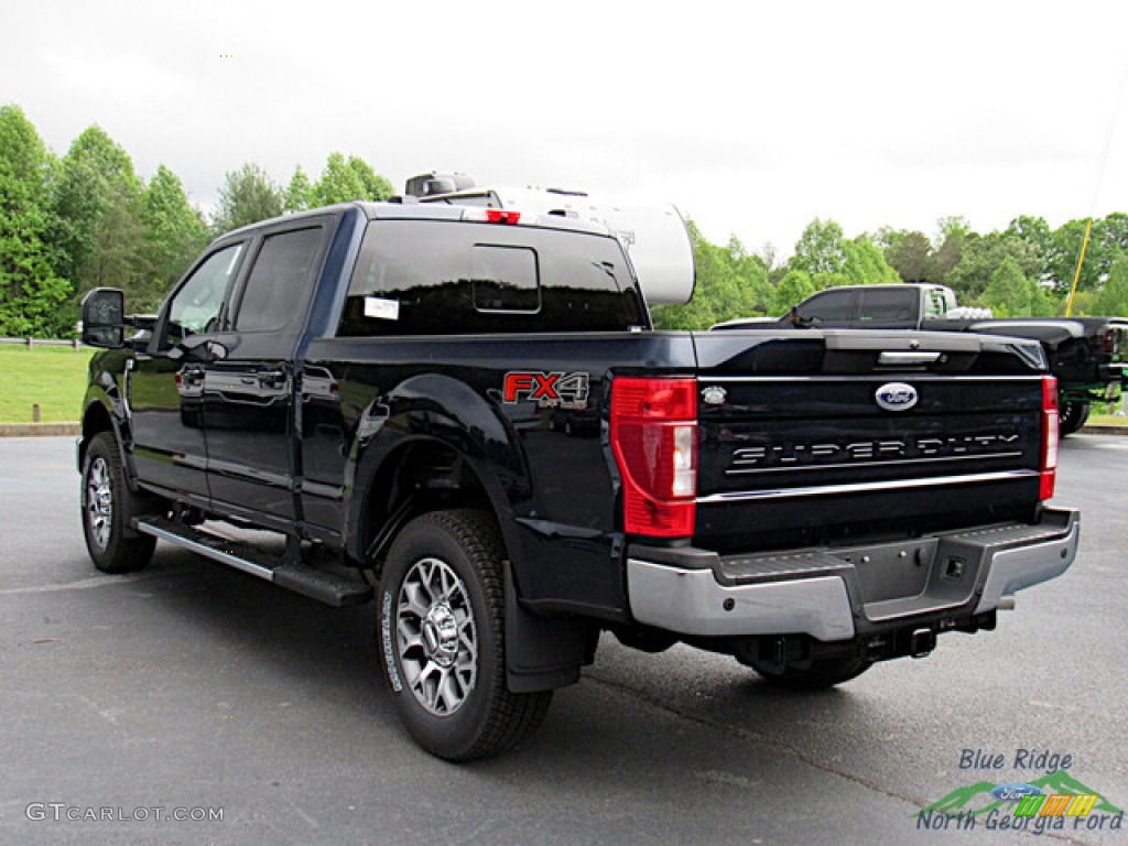 2022 F350 Super Duty Lariat Crew Cab 4x4 - Antimatter Blue / Black Onyx photo #3