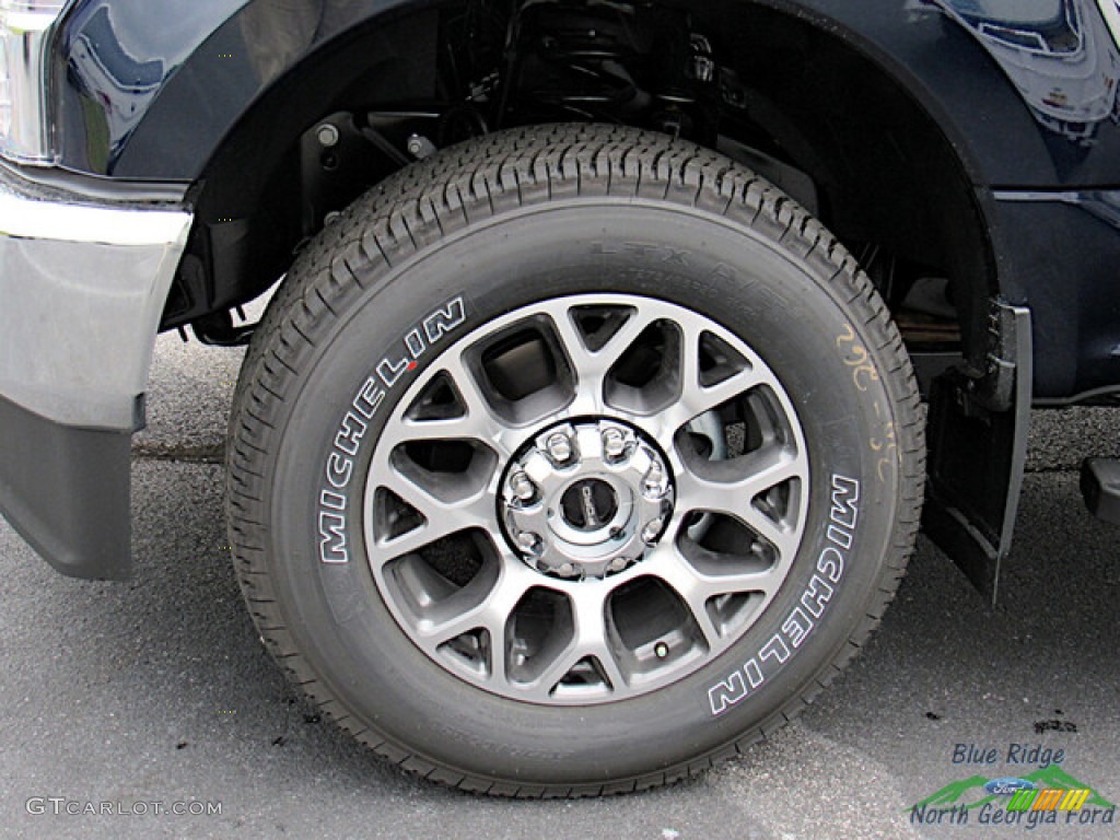 2022 F350 Super Duty Lariat Crew Cab 4x4 - Antimatter Blue / Black Onyx photo #9