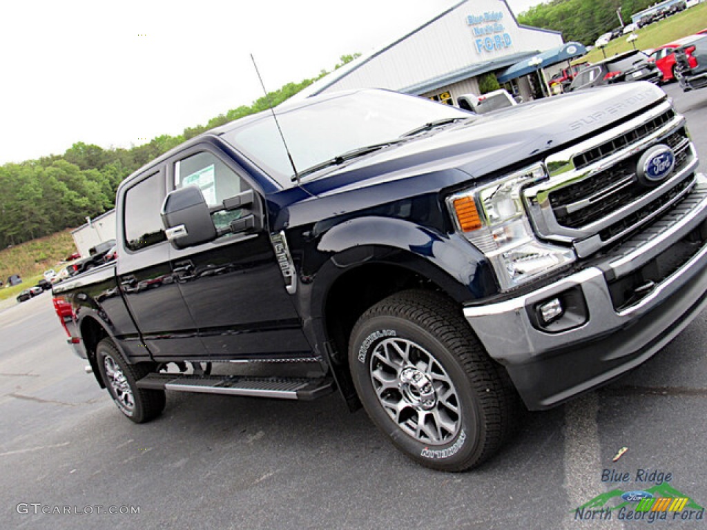 2022 F350 Super Duty Lariat Crew Cab 4x4 - Antimatter Blue / Black Onyx photo #27