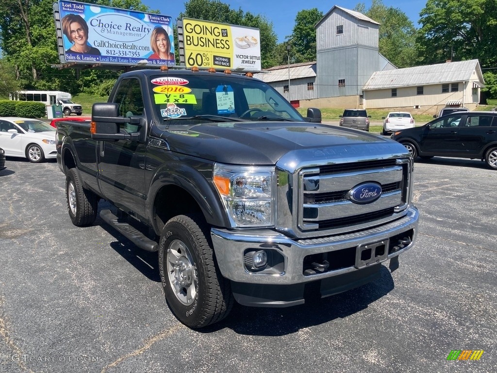 2016 F250 Super Duty XLT Regular Cab 4x4 - Magnetic Metallic / Steel photo #7