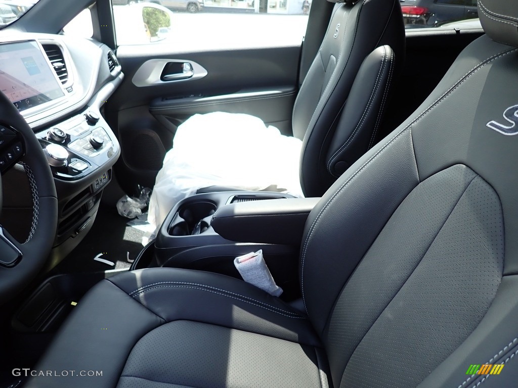 2022 Pacifica Touring L AWD - Bright White / Black photo #11
