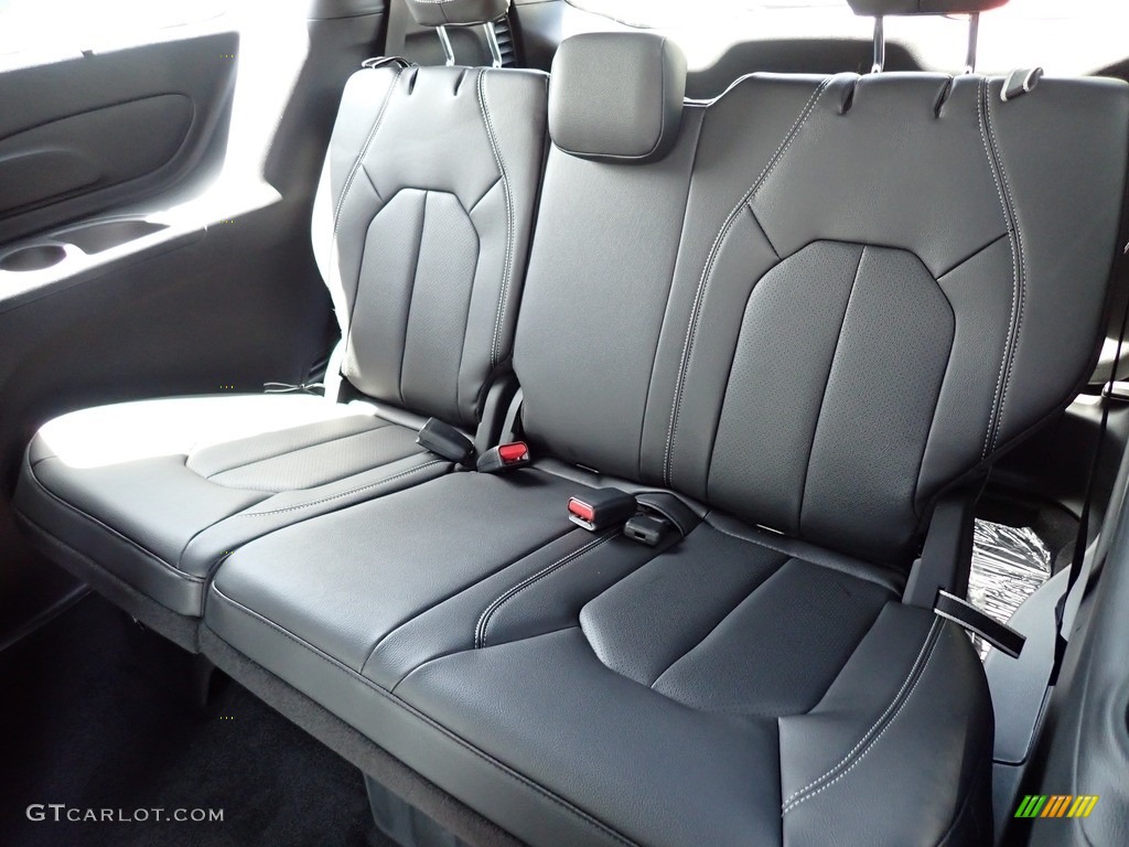 2022 Pacifica Touring L AWD - Bright White / Black photo #13