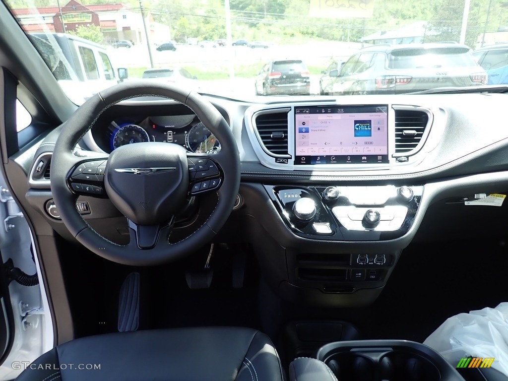 2022 Pacifica Touring L AWD - Bright White / Black photo #14