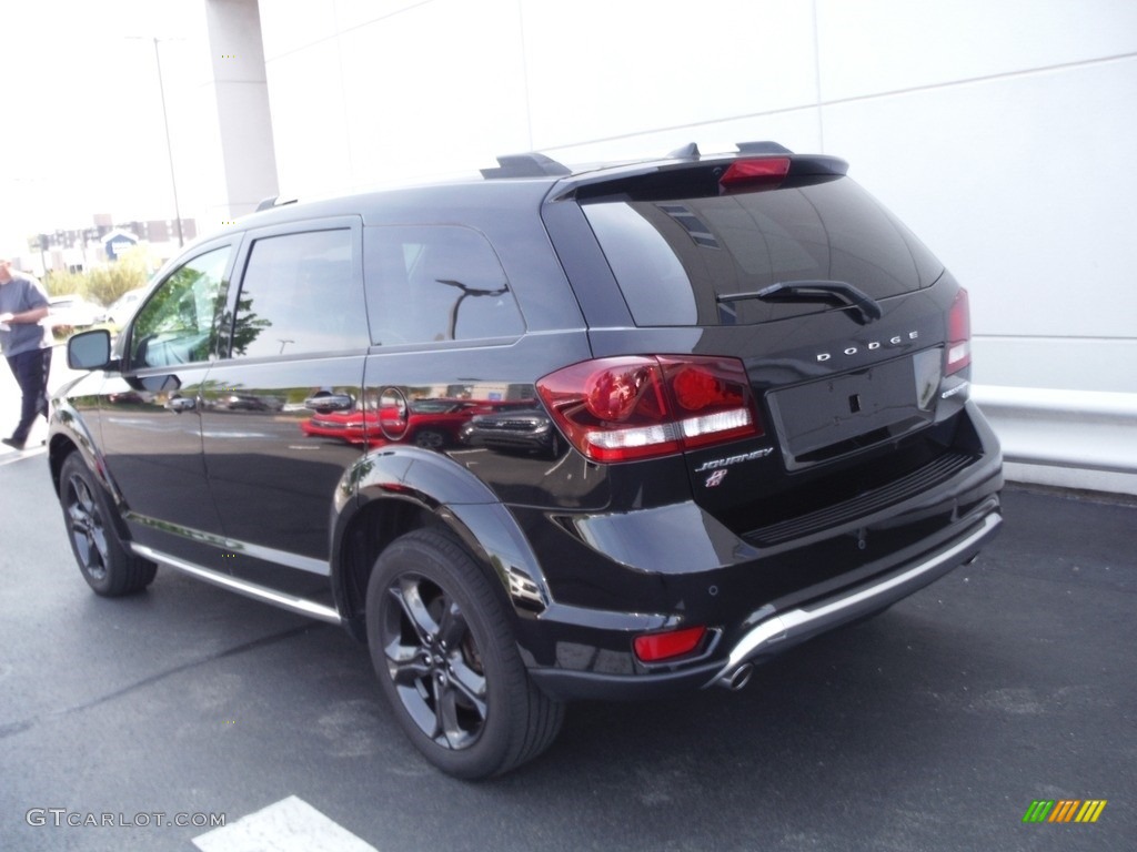 2018 Journey Crossroad AWD - Pitch Black / Black photo #10