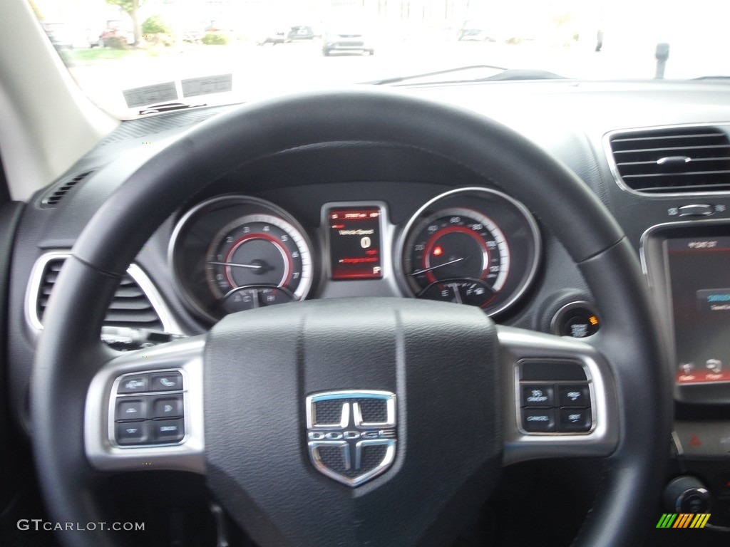 2018 Journey Crossroad AWD - Pitch Black / Black photo #24
