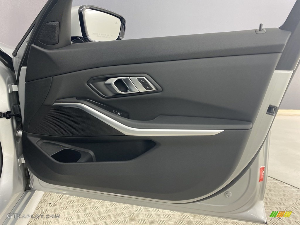 2019 3 Series 330i Sedan - Glacier Silver Metallic / Black photo #31