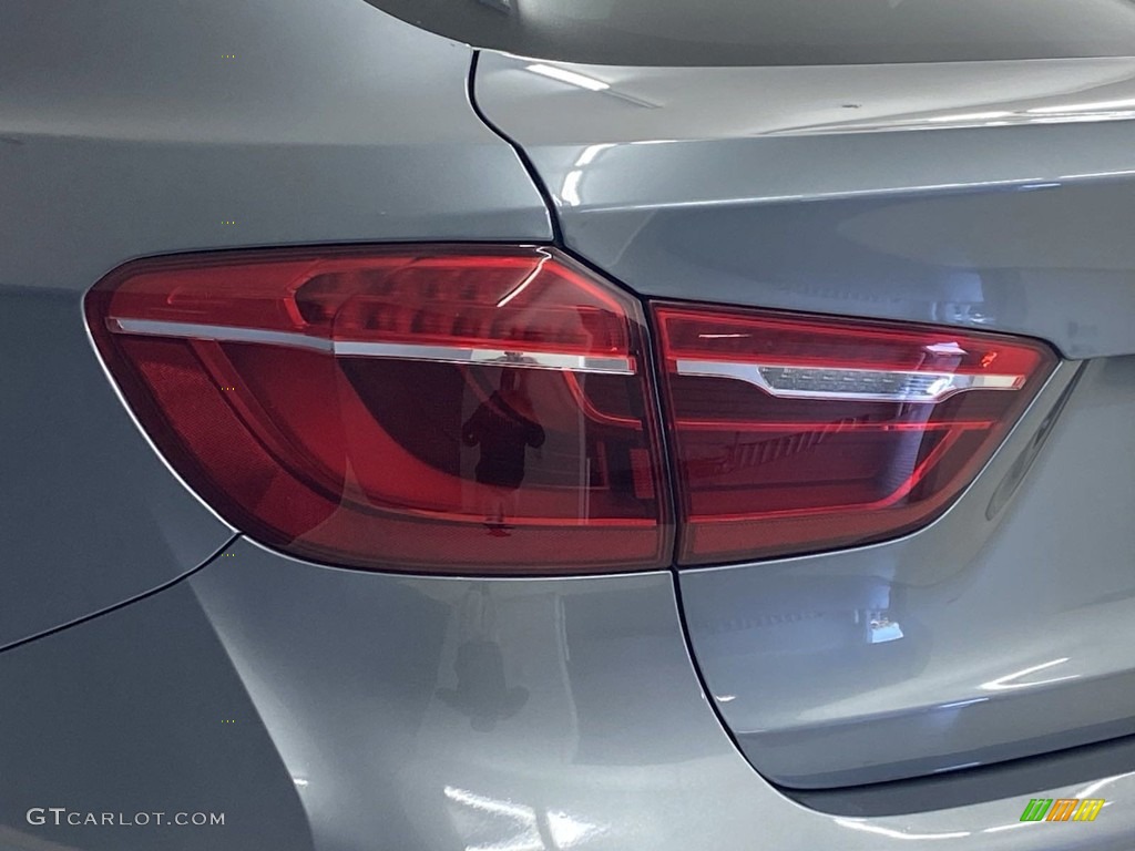 2019 X6 xDrive50i - Space Gray Metallic / Black photo #8