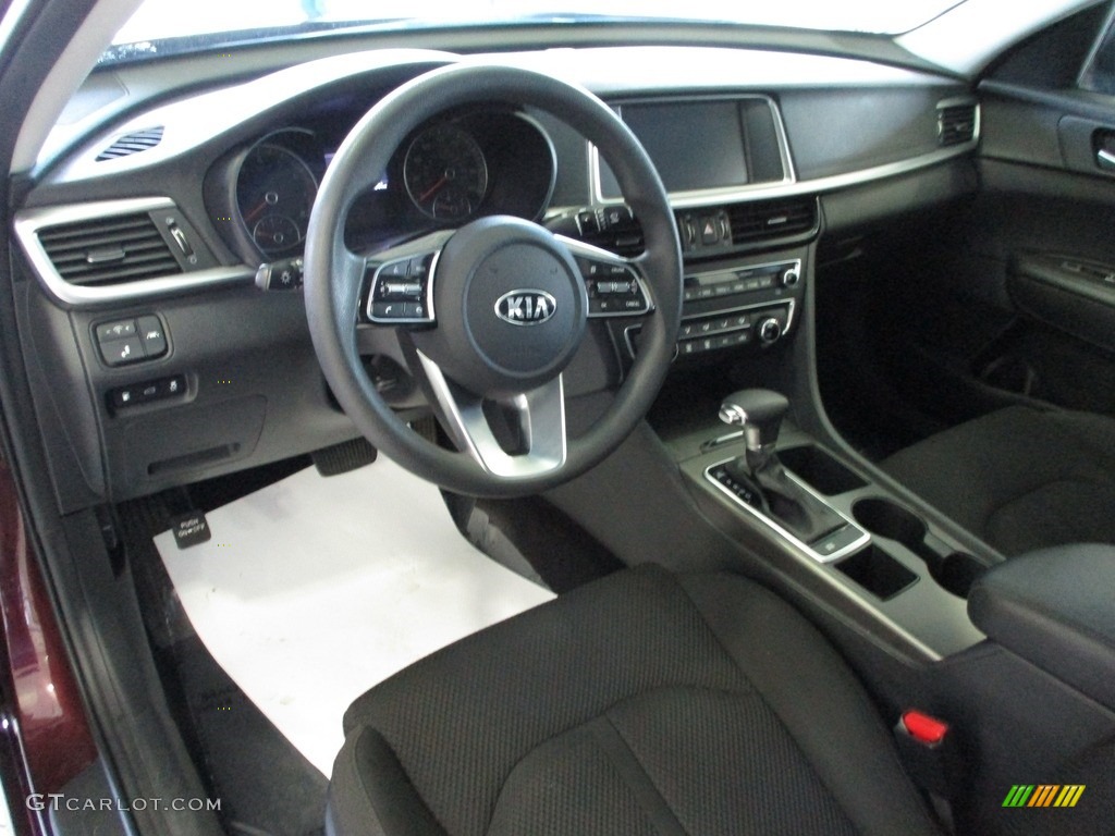 2020 Optima LX - Sangria / Black photo #28