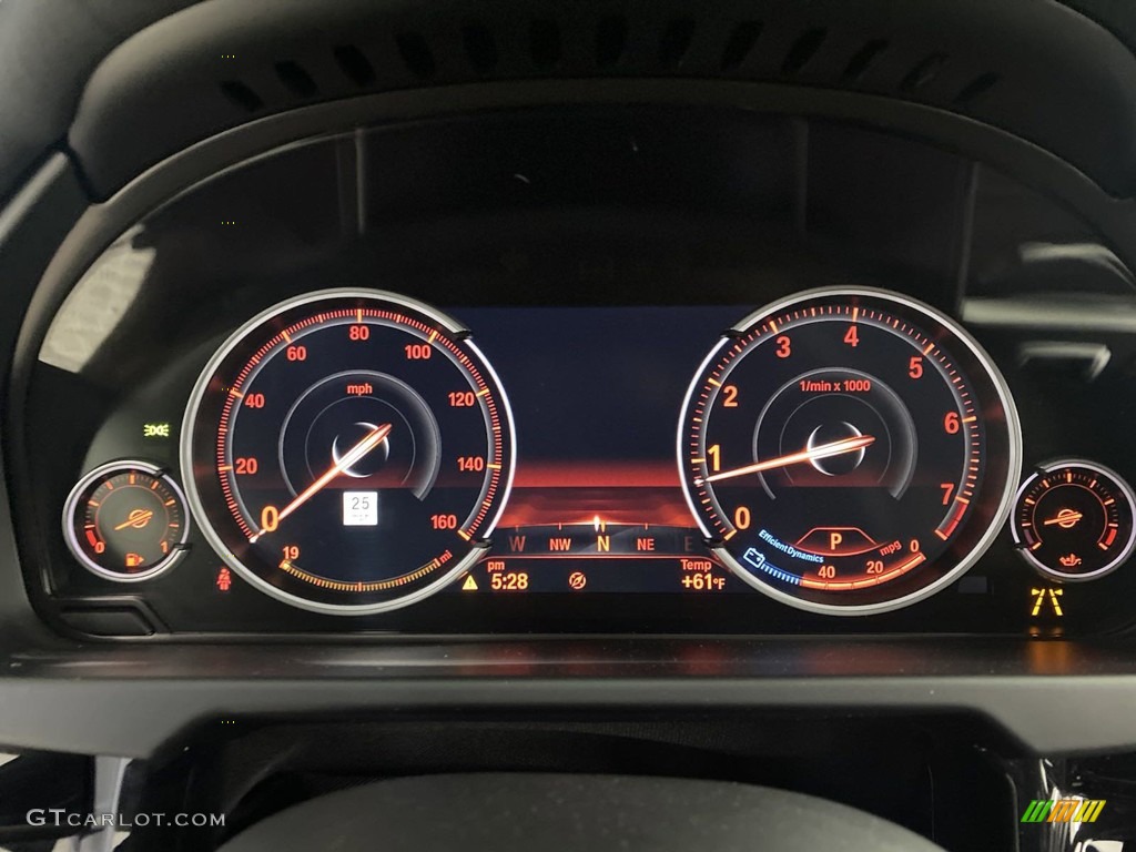 2019 X6 xDrive50i - Space Gray Metallic / Black photo #20