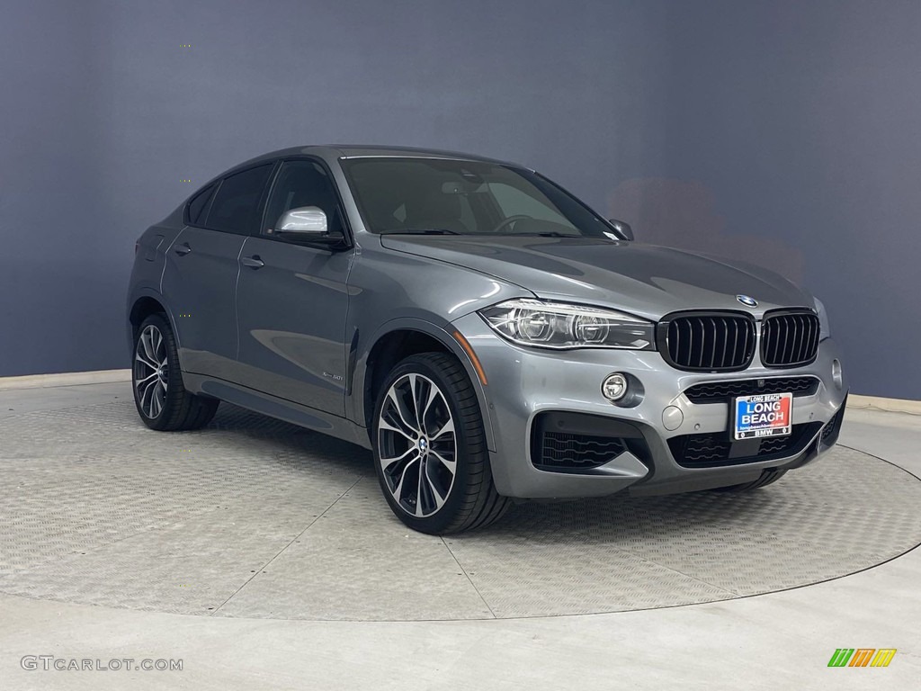 2019 X6 xDrive50i - Space Gray Metallic / Black photo #38