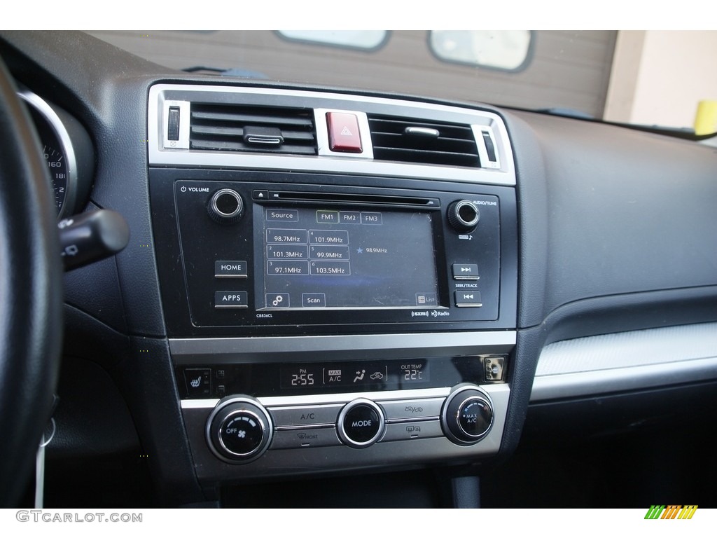 2017 Subaru Outback 2.5i Controls Photo #144268619