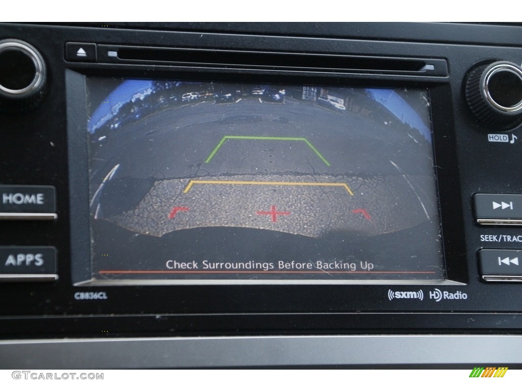2017 Subaru Outback 2.5i Controls Photos