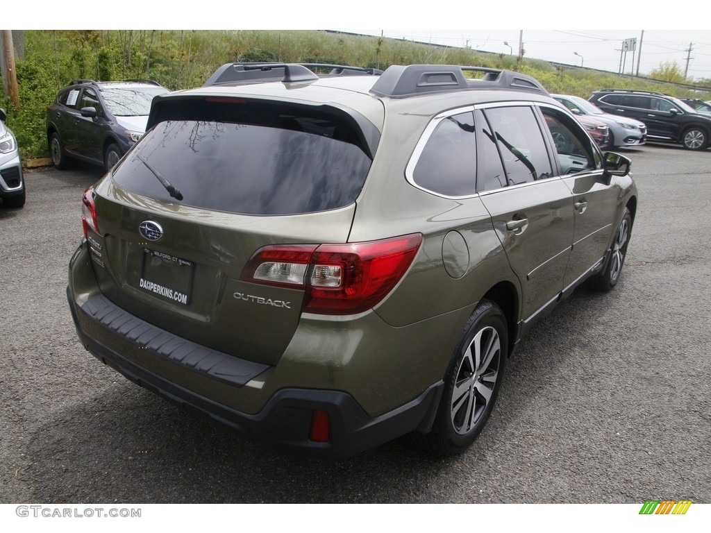 2019 Outback 2.5i - Wilderness Green Metallic / Warm Ivory photo #5