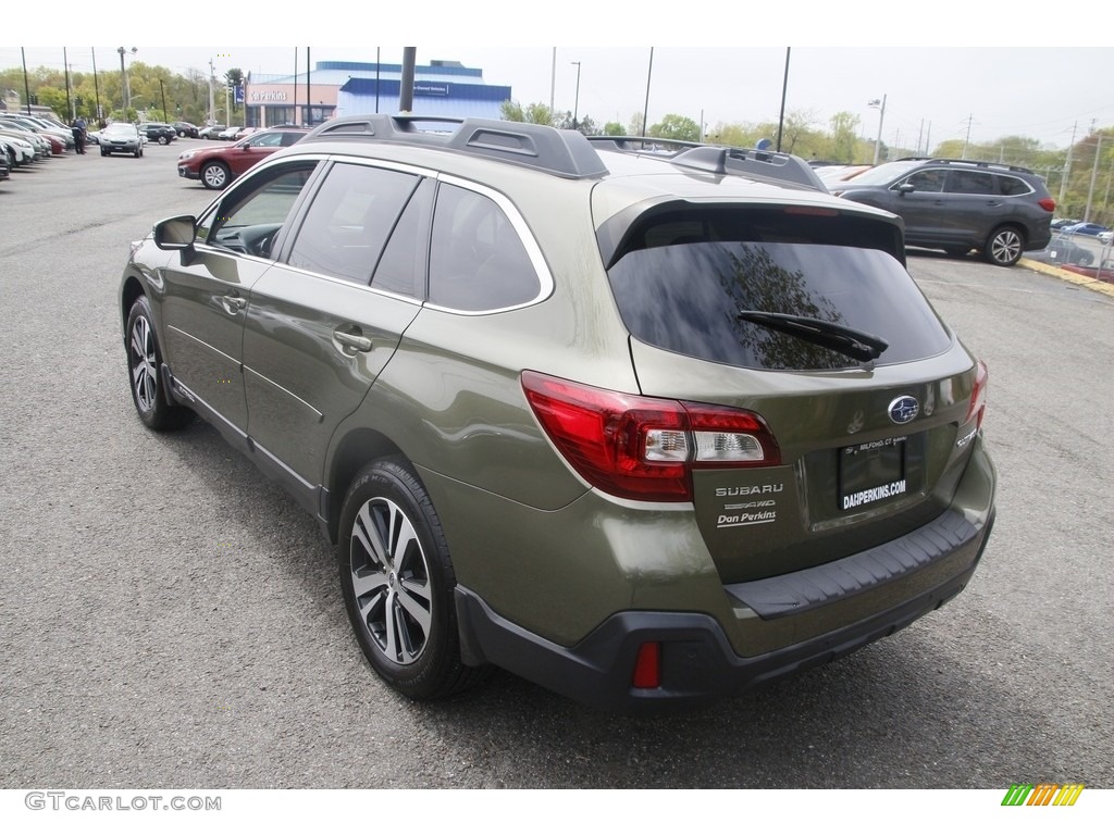 2019 Outback 2.5i - Wilderness Green Metallic / Warm Ivory photo #7